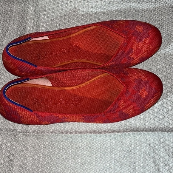 Rothy's Red Botanicamo Flats size W 10 - Picture 8 of 12